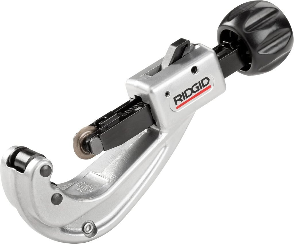 RIDGID 151 quick-acting tubing cutter with silver metal body, black adjustment knob and cutting wheel